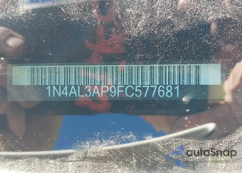 2015 Nissan Altima 2.5 S z USA, uszkodzony, nr VIN 1N4AL3AP9FC577681